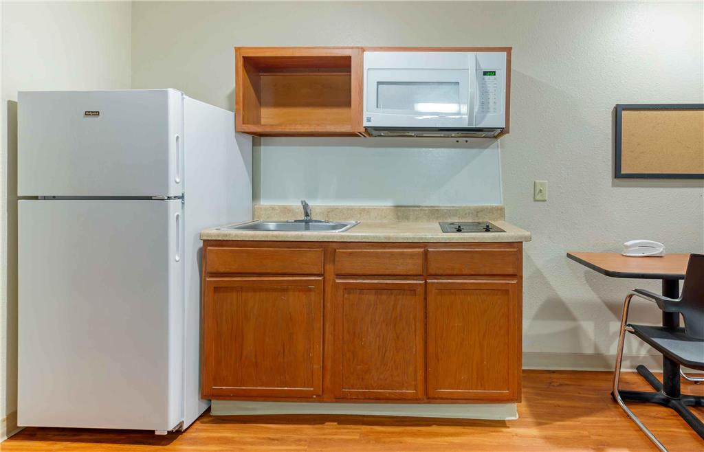 Extended Stay America Select Suites Atlanta Chamblee - photo 52