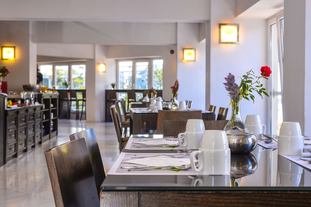 מזון ומשקאות