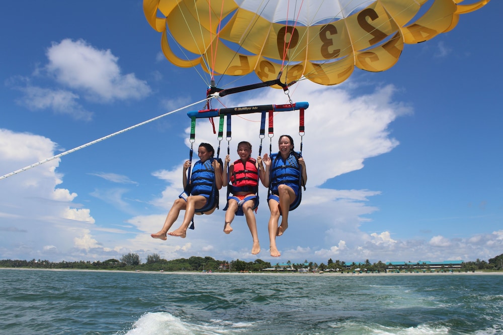 Tween Waters Island Resort & Spa - photo 51
