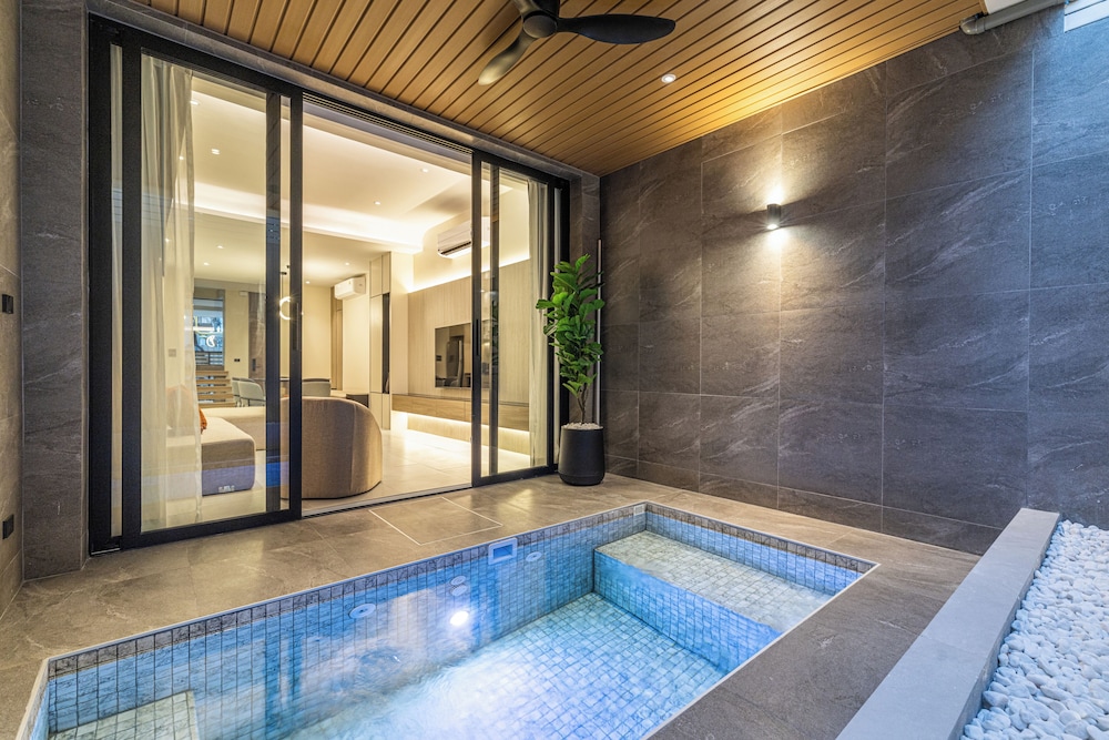 P Villas Patong — 4-Star Luxury Hotel in Patong, Thailand