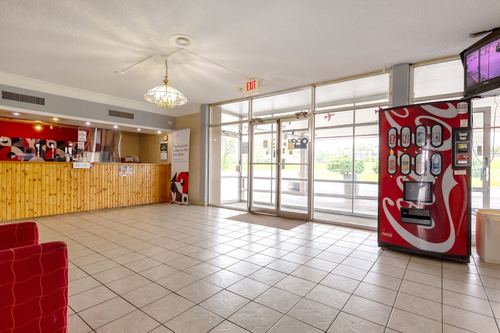 Americas Best Value Inn Rockford - photo 28