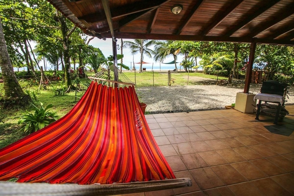 Dos Palmas in Puntarenas, Costa Rica