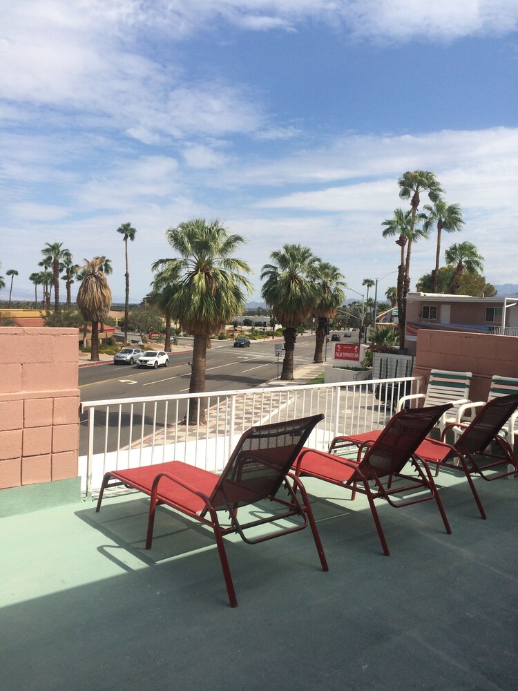 Inn at Palm Springs - photo 15