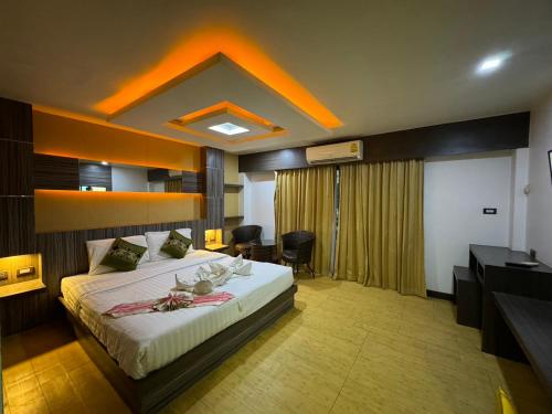 MrMac's Place - carbon neutral hotel in Pattaya