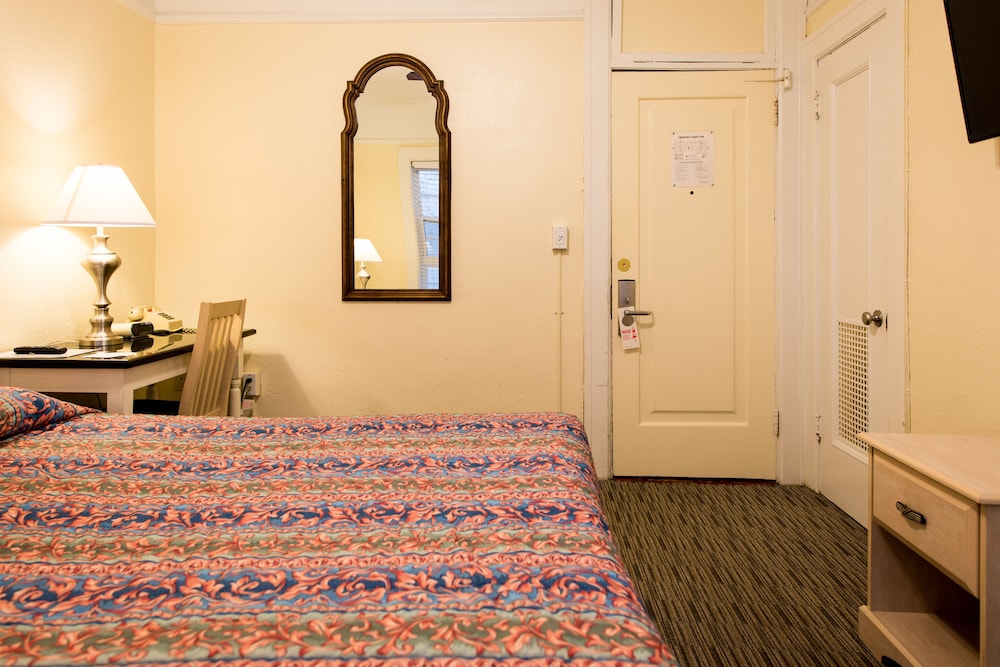 Grant Hotel - photo 25
