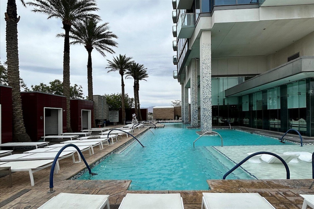 Palms Place Vacation Suites Collection - photo 83