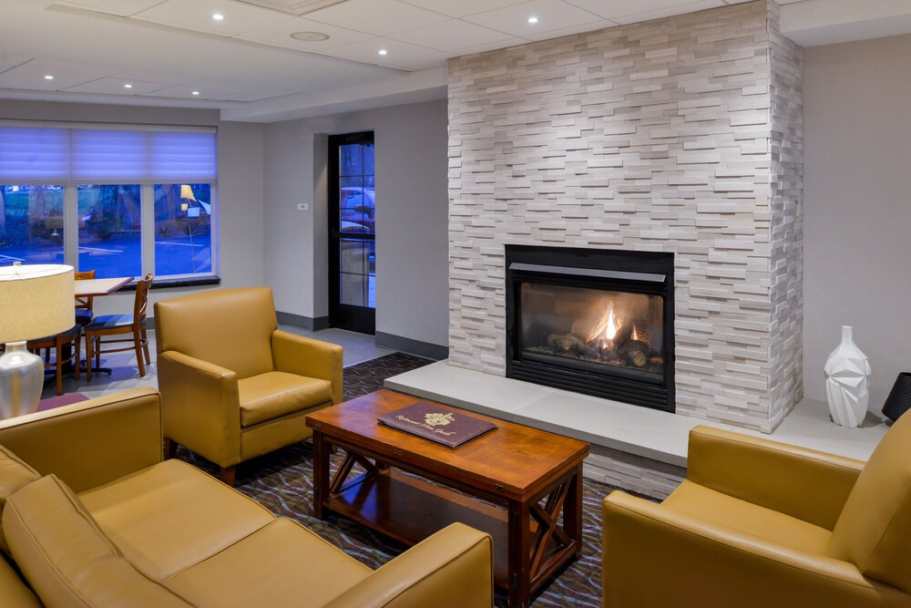 Holiday Inn Express Suites Clifton Park by IHG - photo 45