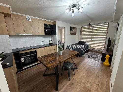 Apart Hotel Chillan Impressive Tower Parking wifi Empresa Factura opción de pensión completa in Chillan, Chile