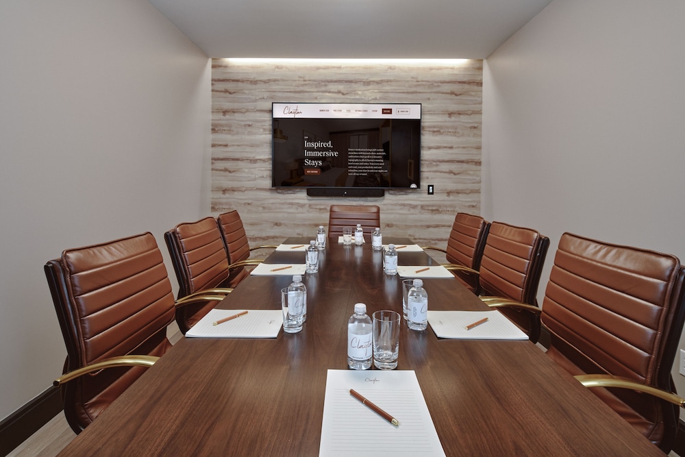 Clayton Hotel & Members Club - photo 53