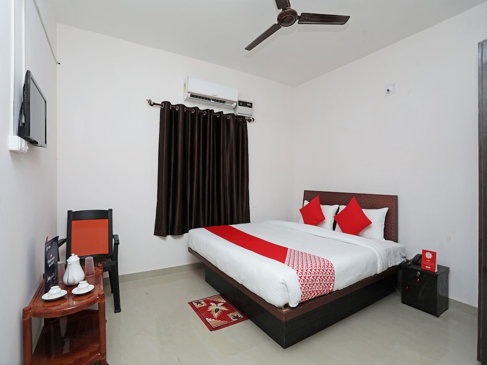 OYO 13527 Usha Residdency - last minute hotel in Bhubaneshwar
