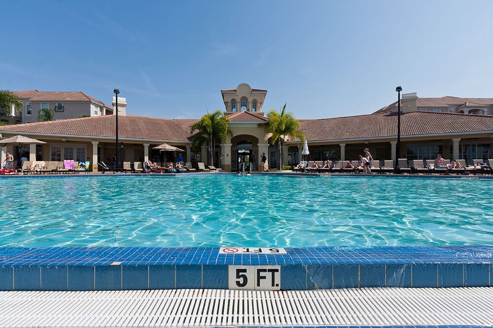 Vista Cay Resort by Intteli Fun Rentals - photo 49