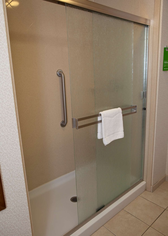 Hampton Inn & Suites Pittsburg CA - photo 53