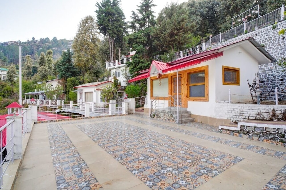 Ramgarh Peachwood Resort Nainital in Ramgarh, India