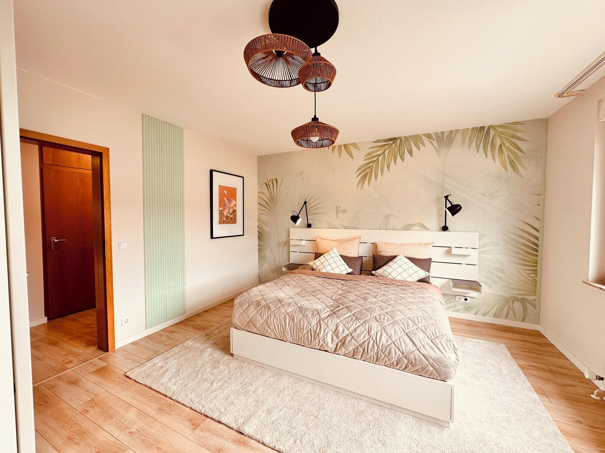 Moderne Wohnung 89m2 3 min zum Bahnhof & City — 4-Star Luxury Hotel in Dinslaken, Germany