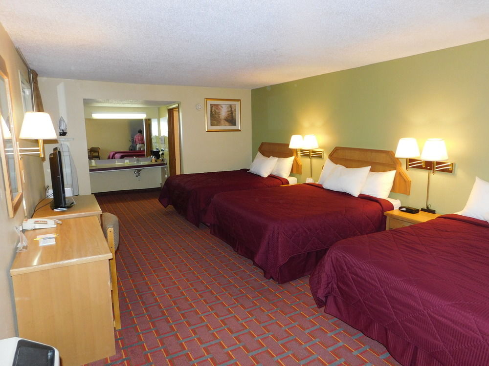 Days Inn Williamsburg - photo 22