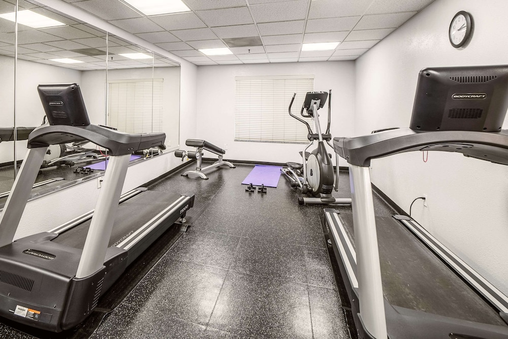 Country Inn & Suites by Radisson Ontario at Ontario Mills CA - photo 79