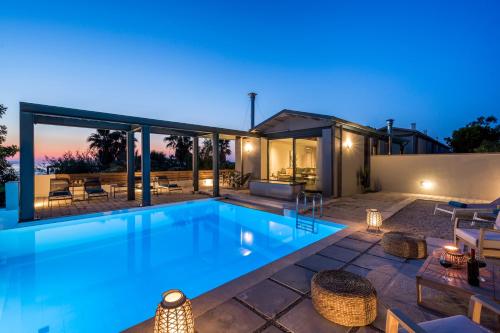 Natura Hill Villa IV Sea View — 4-Star Luxury Hotel in Chania, Greece