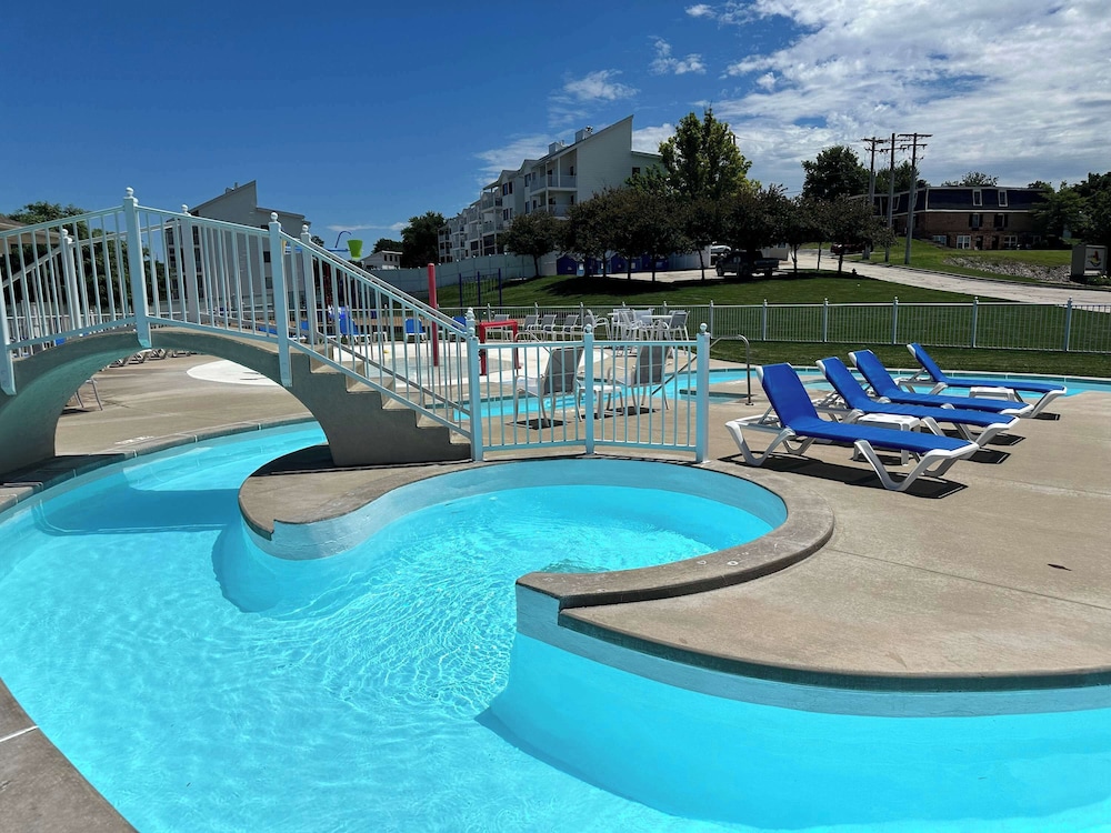 Happy Haven @ Lands End 3 BDR Resort Condo - photo 28