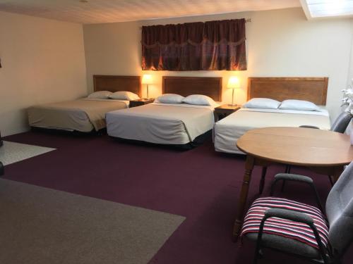 Driftwood Motel - photo 10