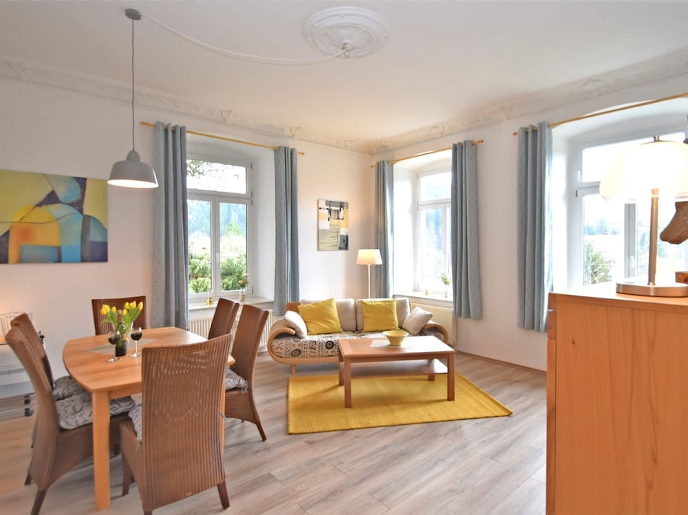 Villa in Borstendorf Nahe Erzgebirge — 4-Star Luxury Hotel in Borstendorf, Germany
