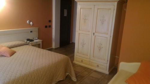 Agriturismo La Dimora Del Contadino — 4-Star Luxury Hotel in Mondovi, Italy