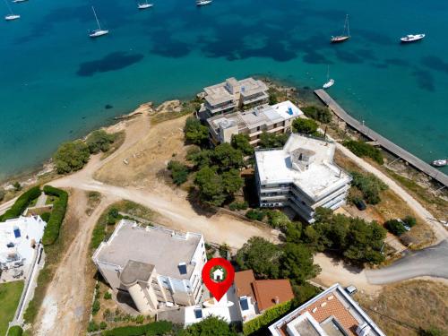 Stef's Place Porto Rafti — hotel in Limin Mesoyaias