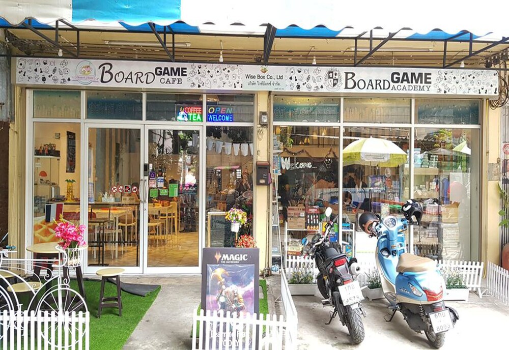 Board Game Hostel
