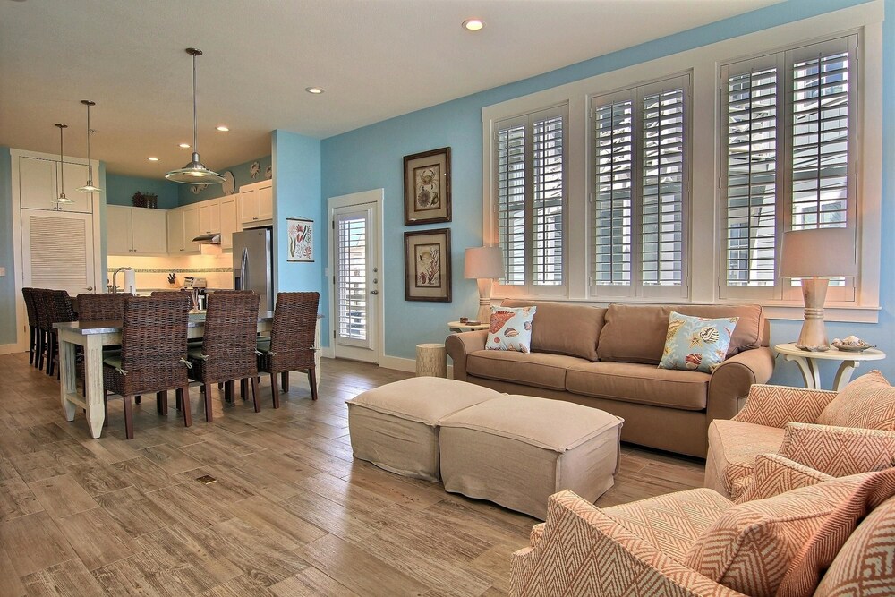 Coral Sunset TC 2205 — 4-Star Luxury Hotel in Port Aransas, United States