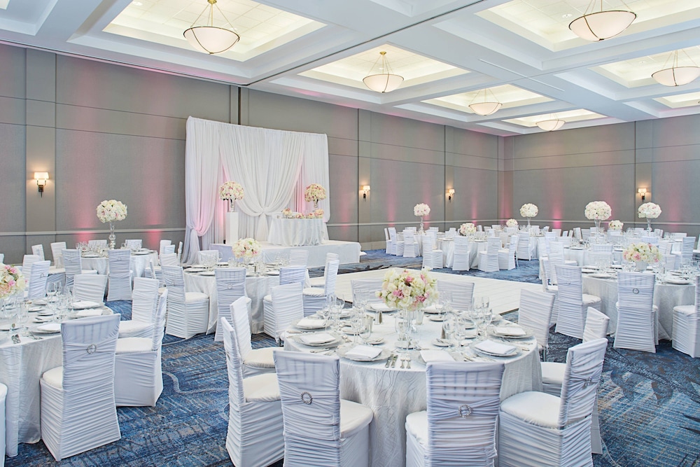 Los Angeles Marriott Burbank Airport - photo 34