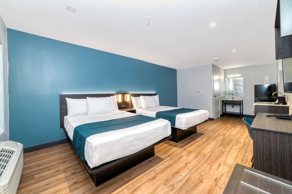 Studio6 Suites Stockton CA Waterfront - photo 14