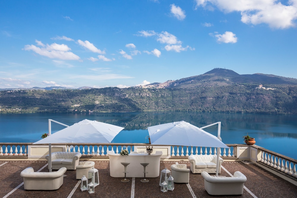 Hotel Castel Vecchio — hotel in Castel Gandolfo