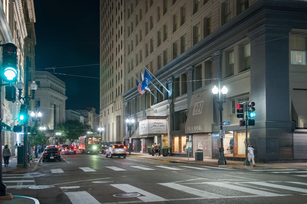 Hampton Inn & Suites New Orleans Downtown - photo 96