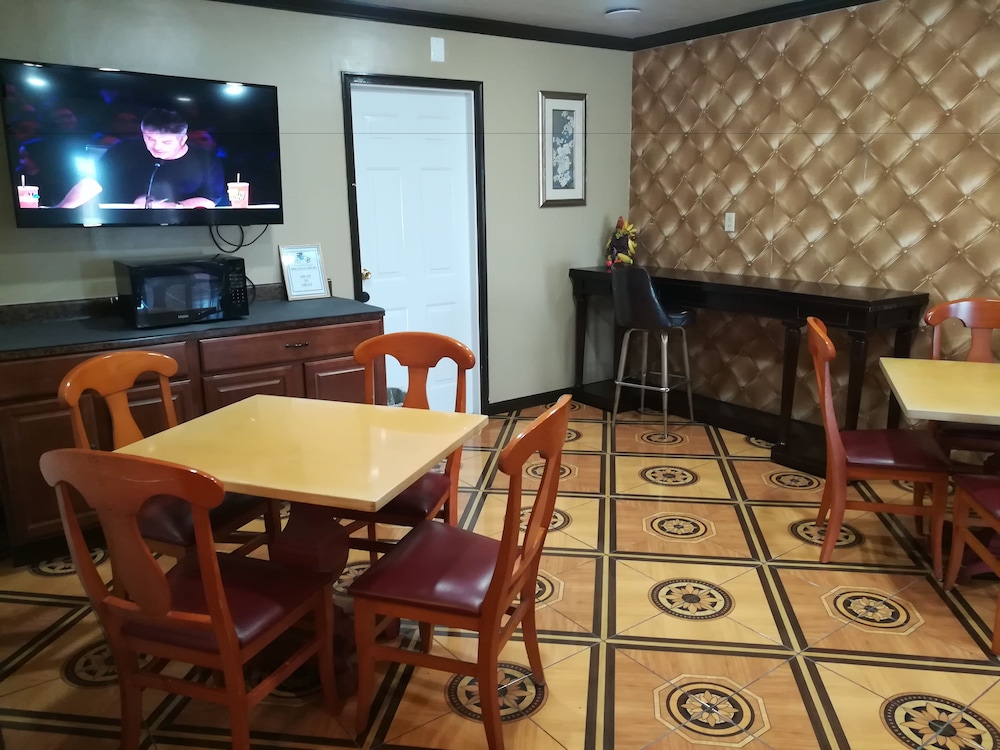 Boston Inn - photo 37
