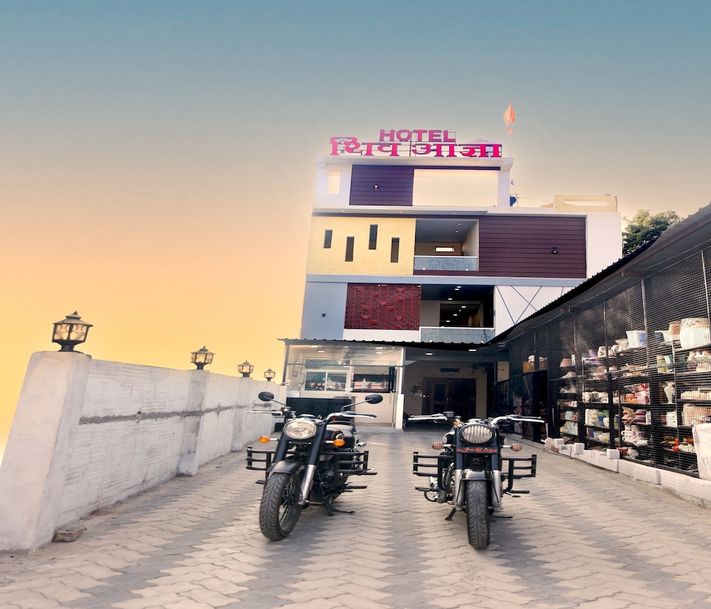 Hotel Shiv Aagya - last minute hotel in Ujjain