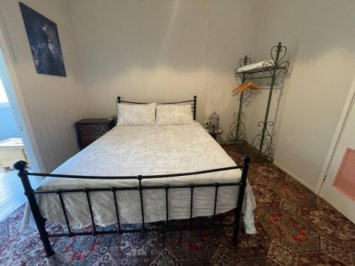Finney Cottage — 4-Star Luxury Hotel in Stanthorpe, Australia