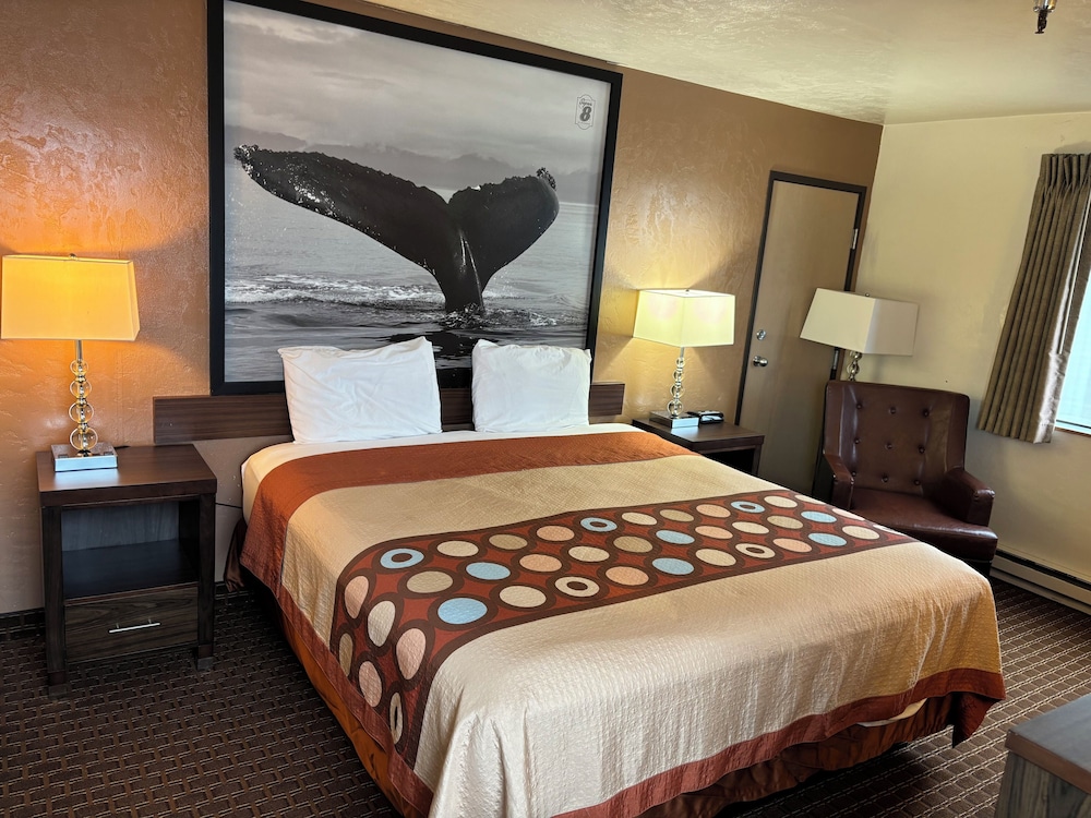 Super 8 by Wyndham Ketchikan - photo 16