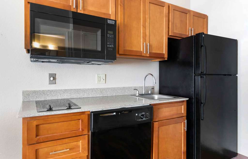 Extended Stay America Suites San Antonio North - photo 26