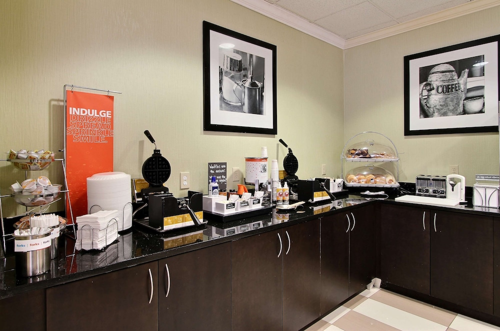 Hampton Inn Savannah I 95 Richmond Hill - photo 2