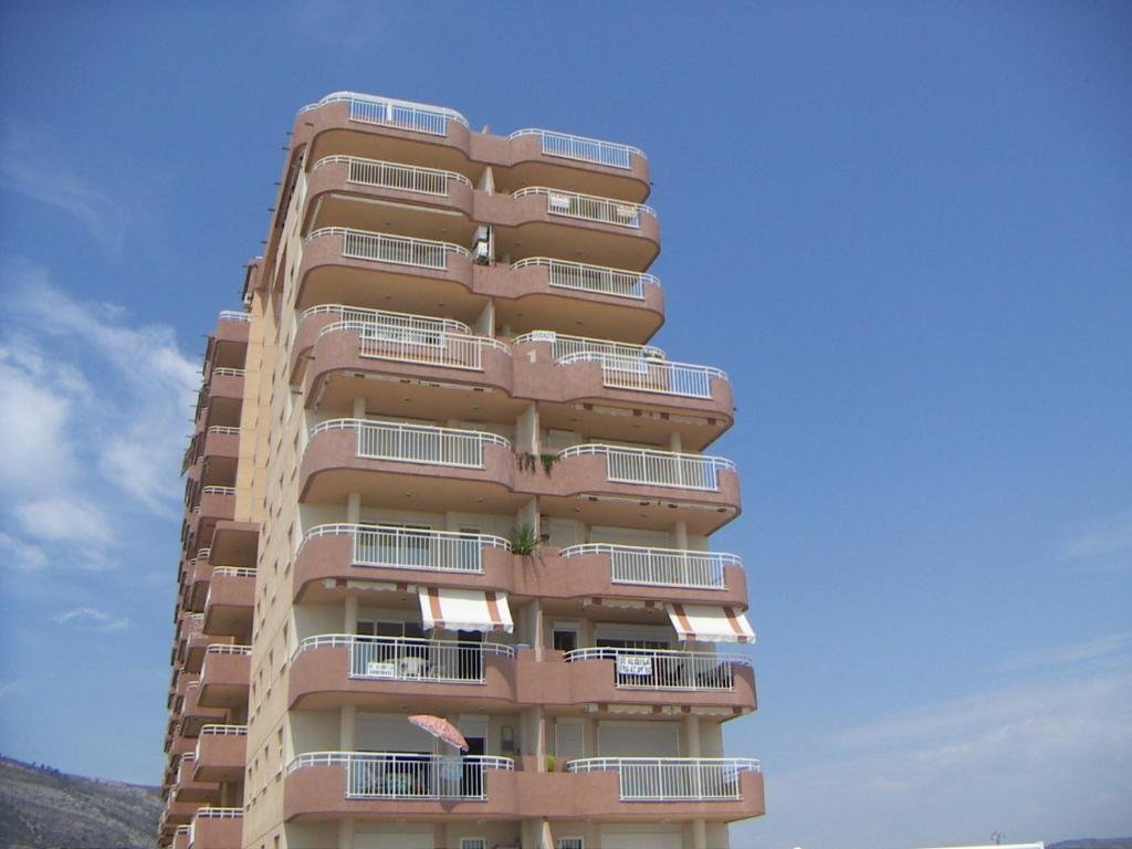 1ª Línea Edificio Galicia Beach — 4-Star Luxury Hotel in Oropesa Del Mar, Spain