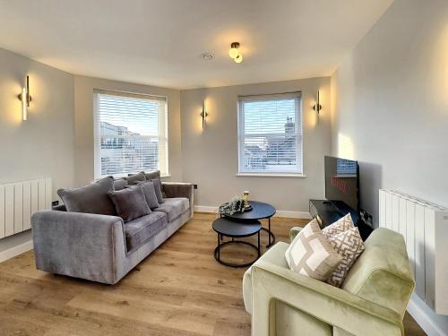 Harrogate House Apt 4 Cheltenham Parade Loft