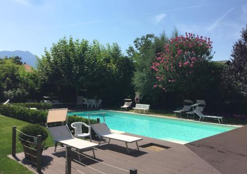IRIS 1 lago di Como — 4-Star Luxury Hotel in Dongo, Italy