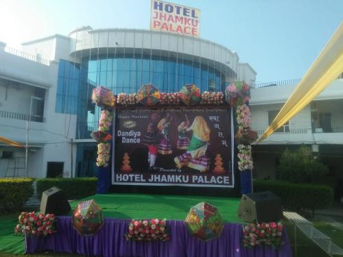 Jhamku Palace — hotel in Jhalawar