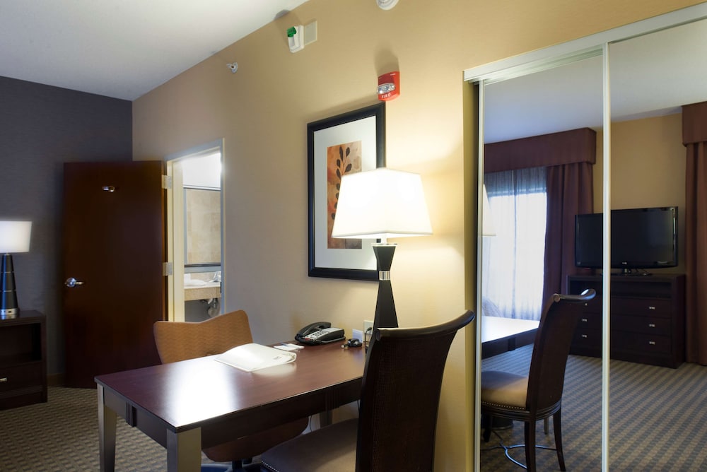 Hampton Inn & Suites Vineland - photo 6