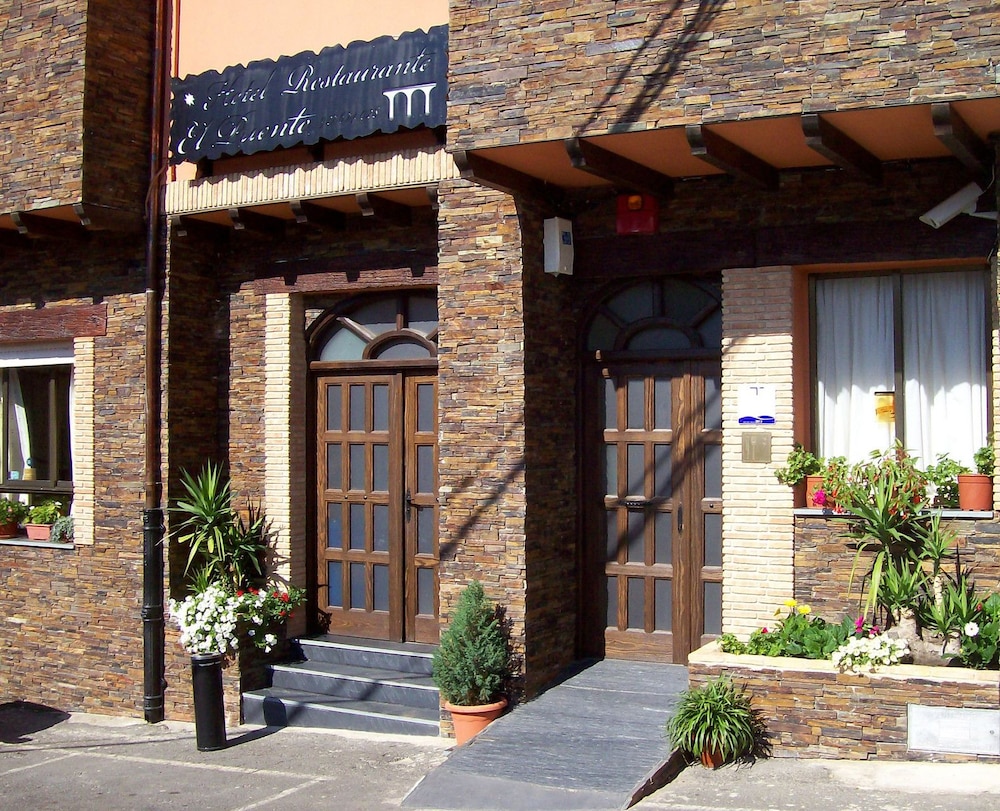 Hotel El Puente — Pinofranqueado