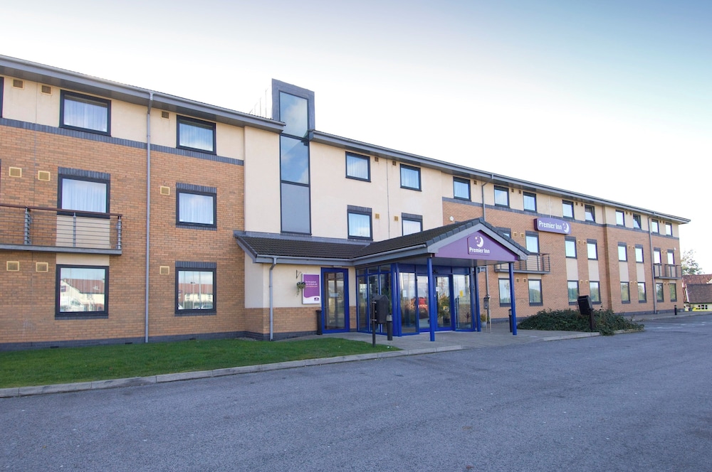 Premier Inn Preston South Craven Drive — hotel in Leyland