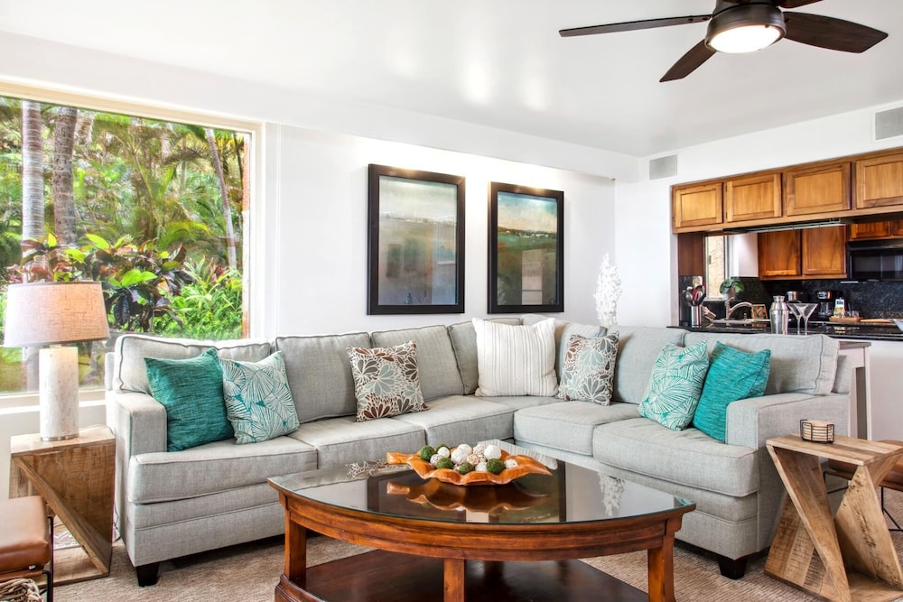 K B M Resorts POL 109 Expansive 2Bd ocean front resort easy access steps to beach - photo 15