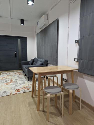 Cloud9 Hometel Entire House 3BR 170m to BTS Private Quiet & Comfy