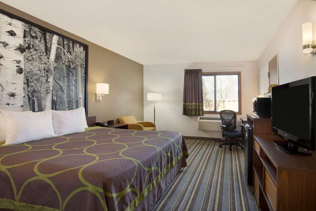 Super 8 by Wyndham Westminster Denver North - photo 7