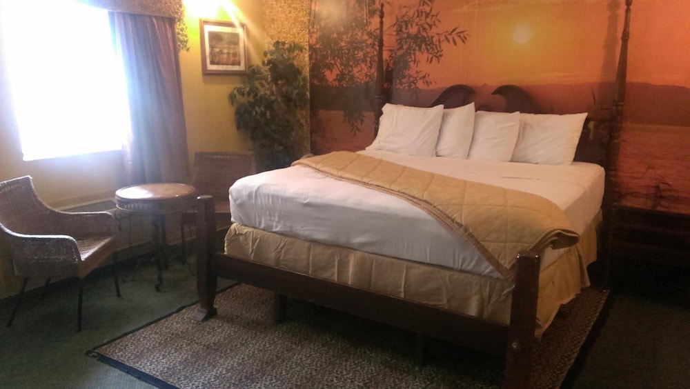 Branford Motel - photo 18