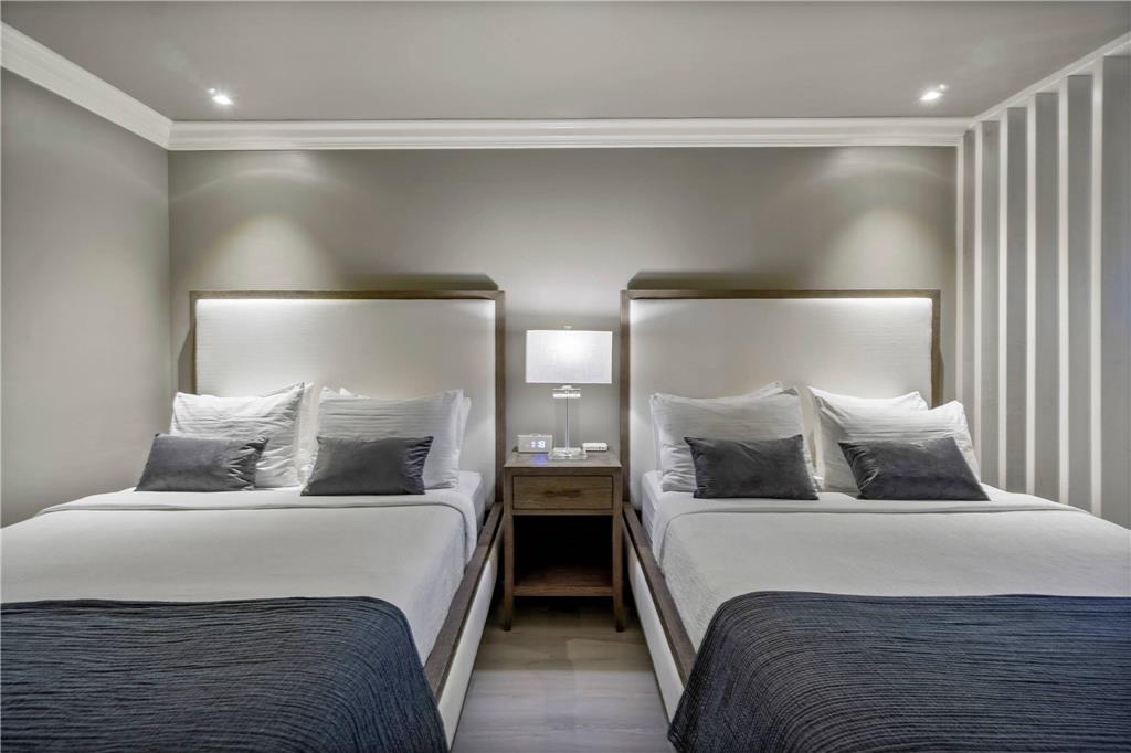 The Volare an Ascend Collection Hotel - photo 21